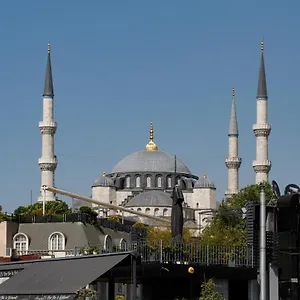 boutique-california-hotel.istanbul-turkeyhotels.com/