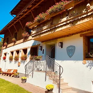 Alm Seasons Premium & Accommodatie bij particulieren Saalbach-Hinterglemm